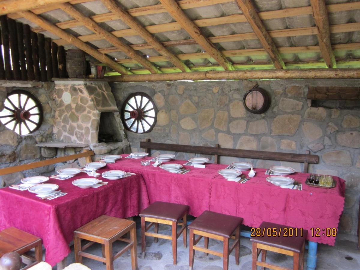 Villa Etno Kuca Nikolov Dimitrovgrad Exterior foto